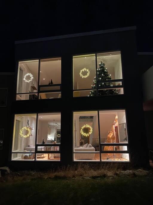Villa Stunning Townhouse By The Reykjavik